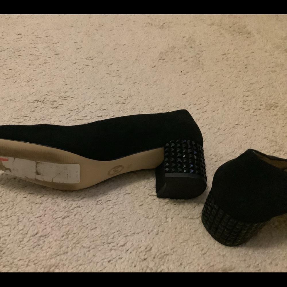 Shoes - Picture 9 of 16